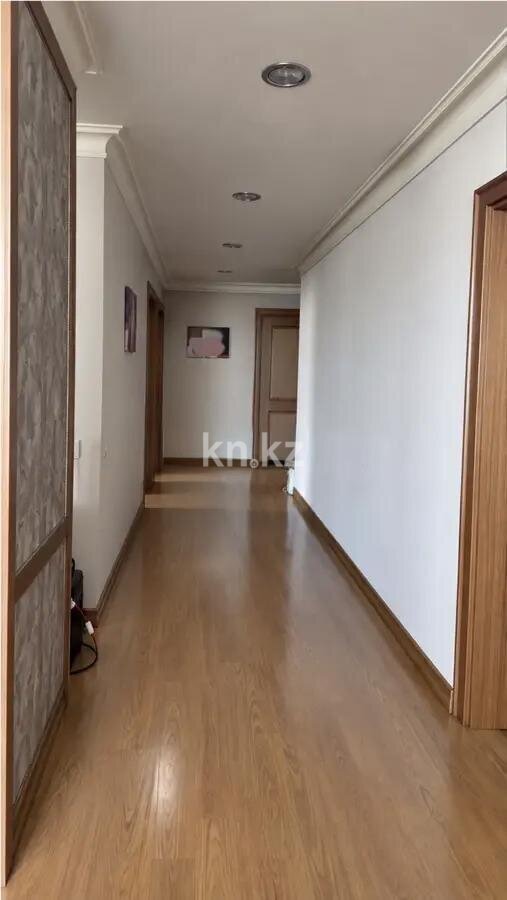 Продажа 4-комнатной квартиры, 130 м² в Алматы - фото 3