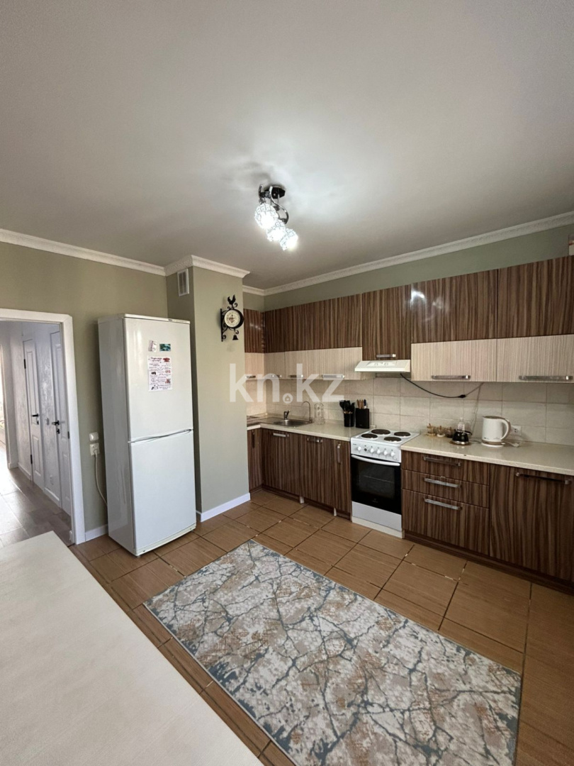 Продажа 3-комнатной квартиры, 91 м², пр. Шахтеров, дом  60 в Караганде - фото 7