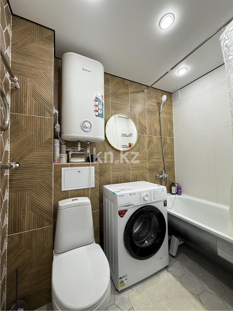 Продажа 3-комнатной квартиры, 70 м², ул. Сатыбалдина, дом  18 в Караганде - фото 14