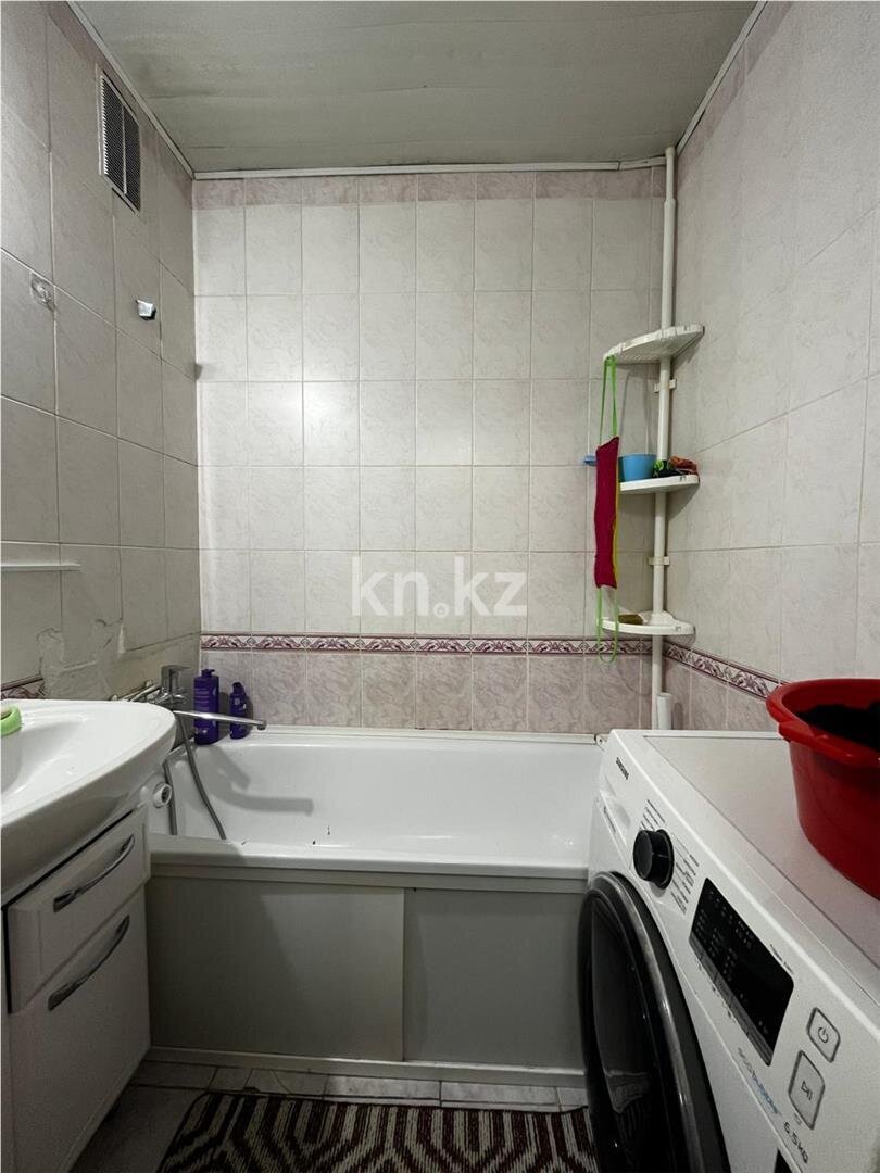 Продажа 4-комнатной квартиры, 78 м² в Караганде - фото 9