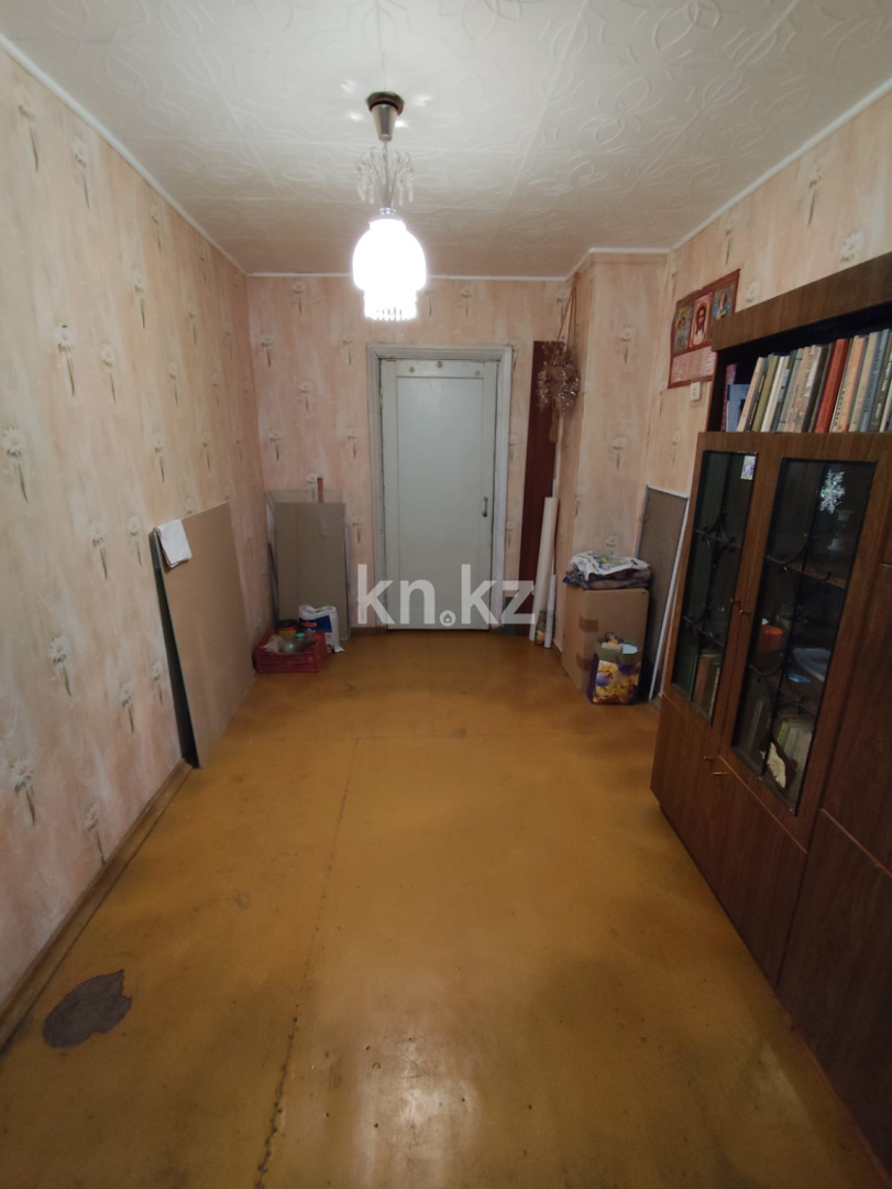 Продажа 3-комнатной квартиры, 51.5 м², ул. Оракбаева, дом  35 в Уральске - фото 6
