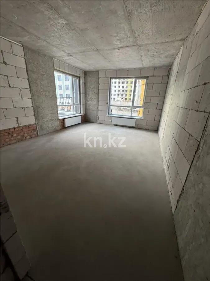 Продажа 4-комнатной квартиры, 130 м² в Астане