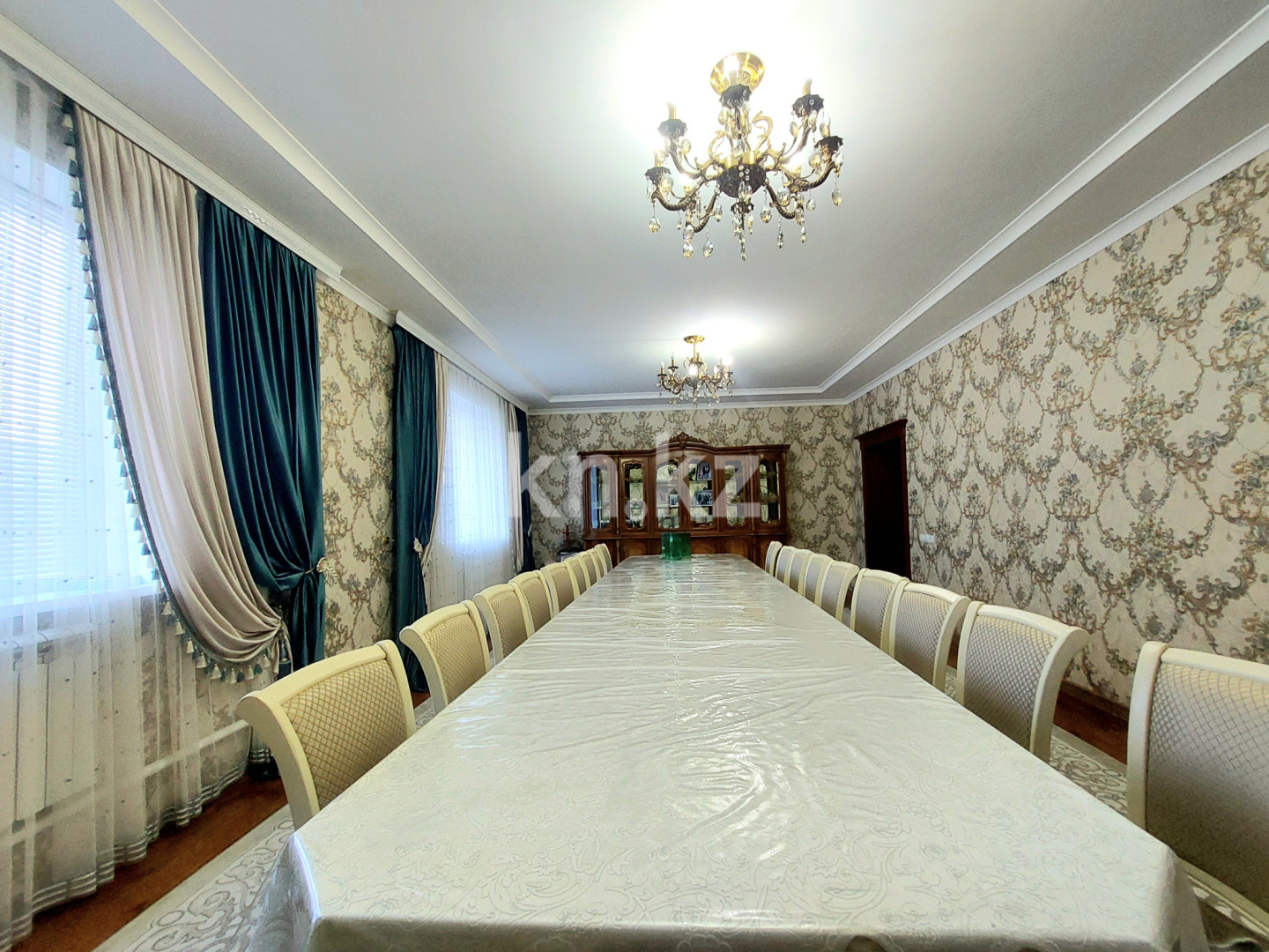 Продажа 6-комнатного дома, 252 м², ул. Сырым батыра, дом  64 в Шымкенте - фото 19
