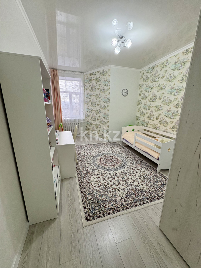 Продажа 3-комнатной квартиры, 80 м², мкр. Алтын Арка, дом  12 в Караганде - фото 11