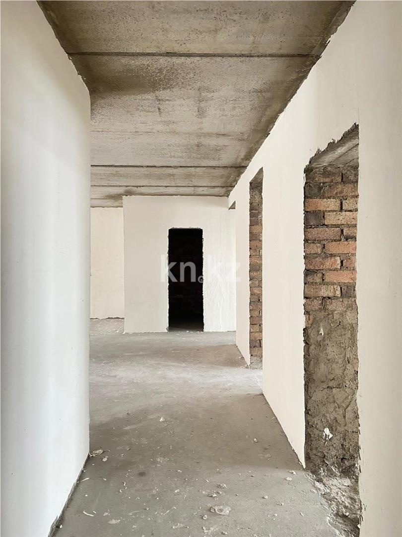 Продажа 3-комнатной квартиры, 107 м² в Караганде - фото 6