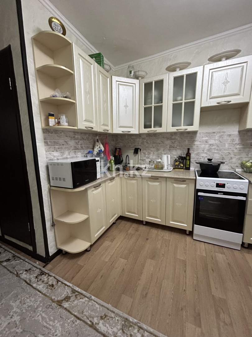 Продажа 1-комнатной квартиры, 36 м², мкр. Голубые Пруды, дом  6 в Караганде - фото 3