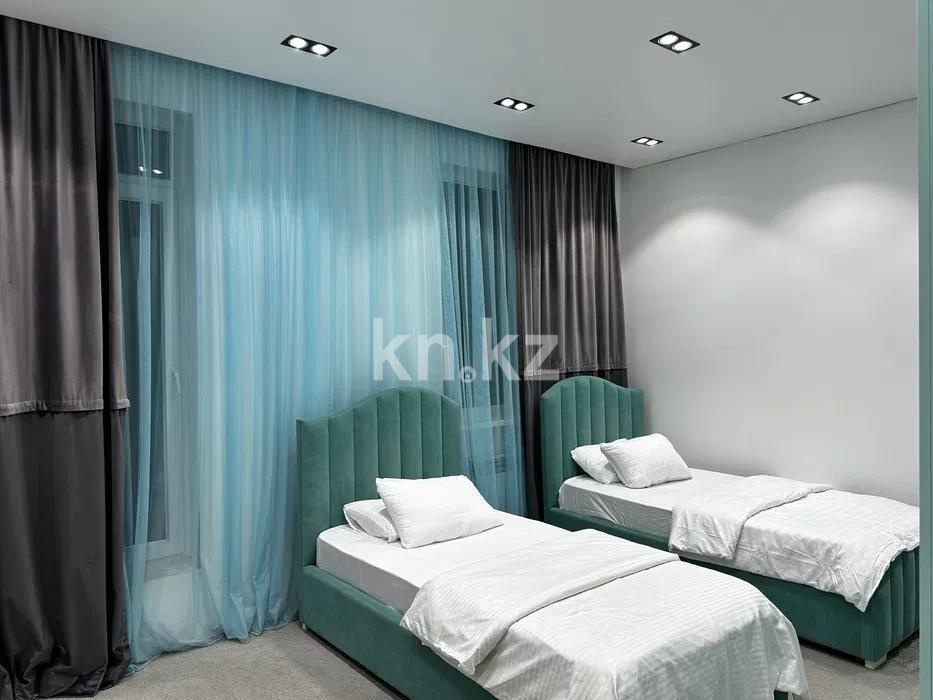 Продажа 5-комнатной квартиры, 250 м², пр. Гагарина, дом  244 в Алматы - фото 4