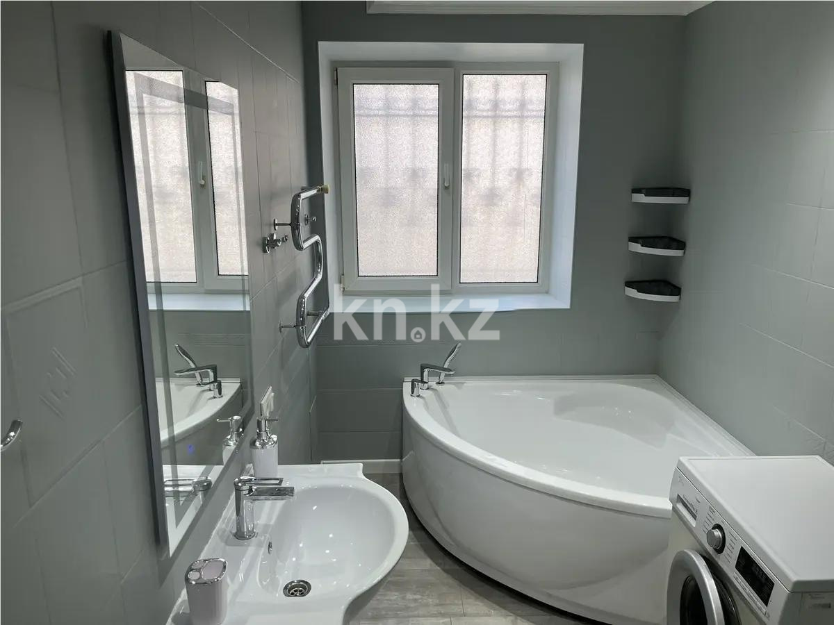 Продажа 2-комнатной квартиры, 61.6 м² в Алматы - фото 4