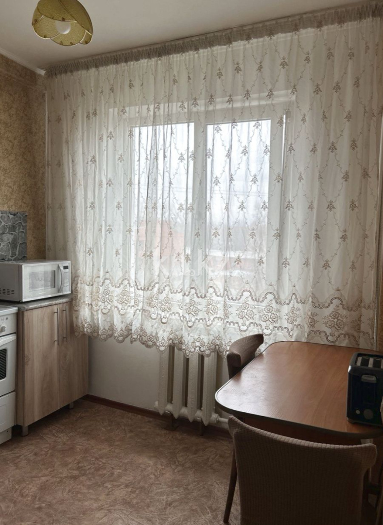 Продажа 1-комнатной квартиры, 31 м², пр. Назарбаева, дом  63/1 в Усть-Каменогорске - фото 8