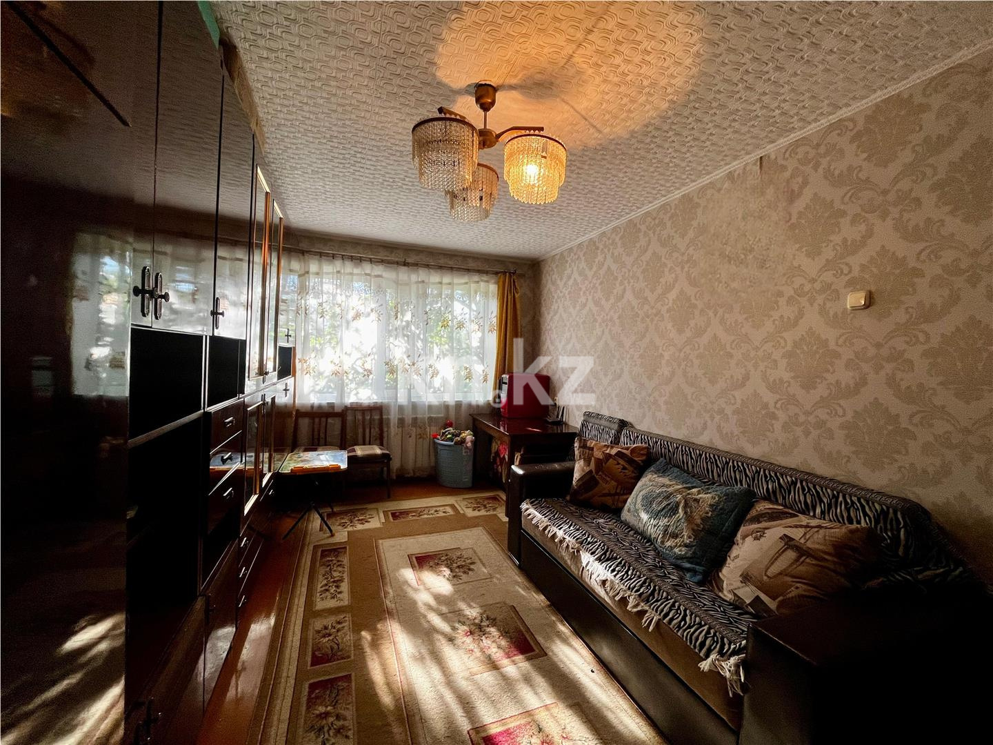 Продажа 3-комнатной квартиры, 61 м², 16-й мкр., дом  49 в Караганде