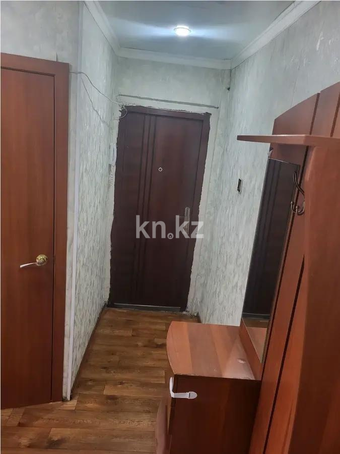 Продажа 2-комнатной квартиры, 48 м², мкр-н 15, дом  14 в Караганде - фото 6