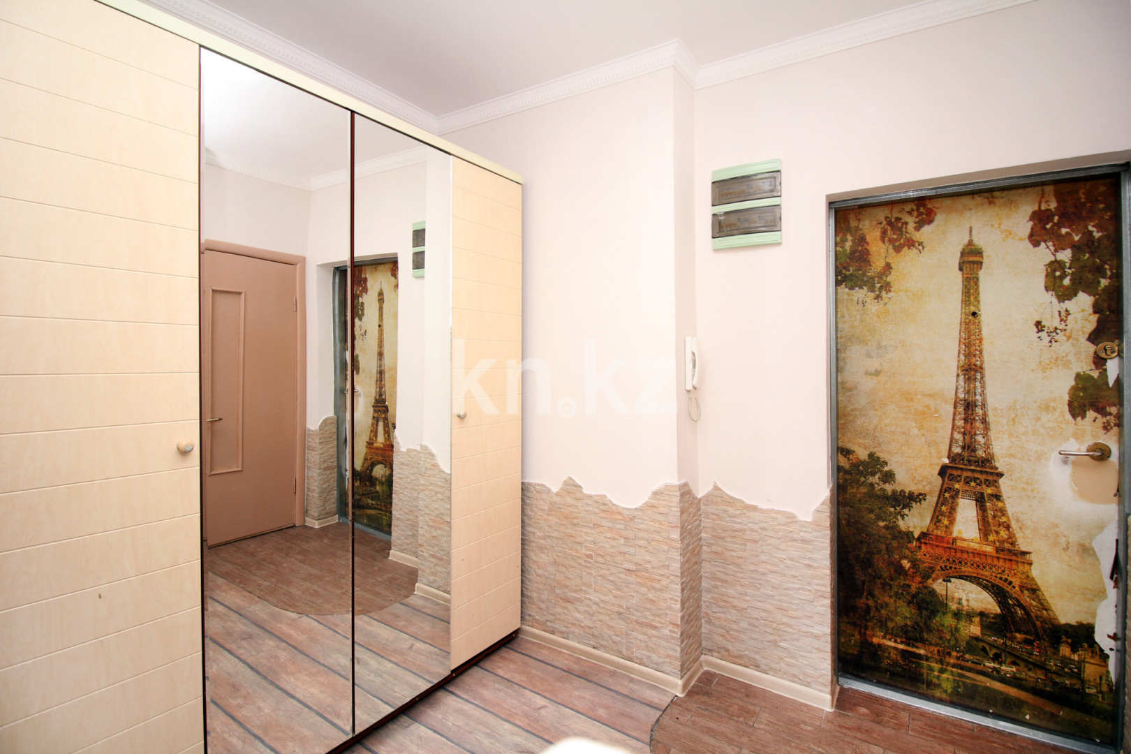 Аренда 1-комнатной квартиры посуточно, 50 м², ул. Хусаинова, дом  225 - ул. Розыбакиева в Алматы - фото 15