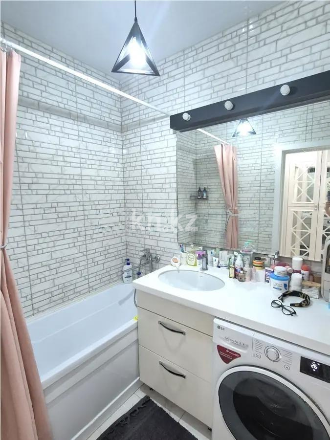 Продажа 2-комнатной квартиры, 77.3 м² в Астане - фото 4