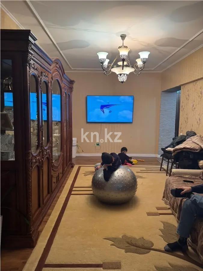 Продажа 2-комнатной квартиры, 67 м², мкр-н Жетысу-4, дом  12 в Алматы