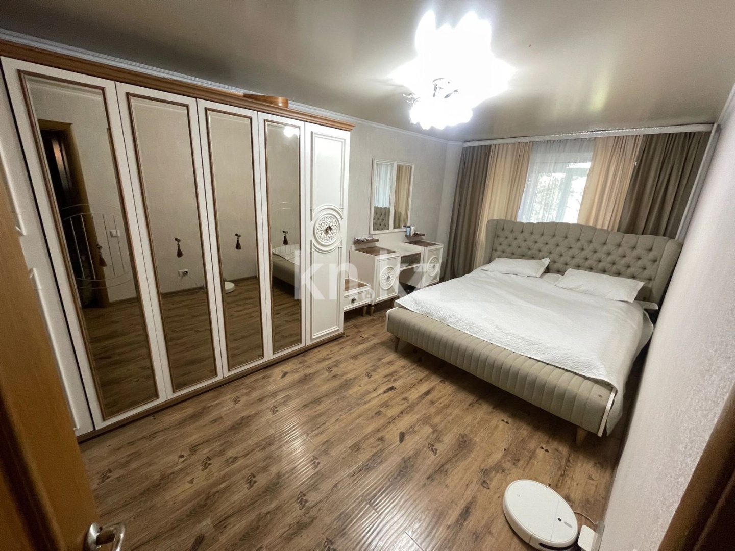 Продажа 4-комнатной квартиры, 76 м², ул. Дюсембекова, дом  37/2 в Караганде - фото 5