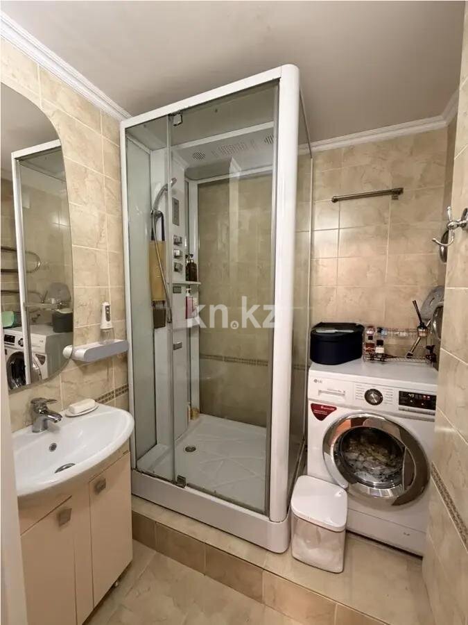 Продажа 2-комнатной квартиры, 50.4 м² в Алматы - фото 4