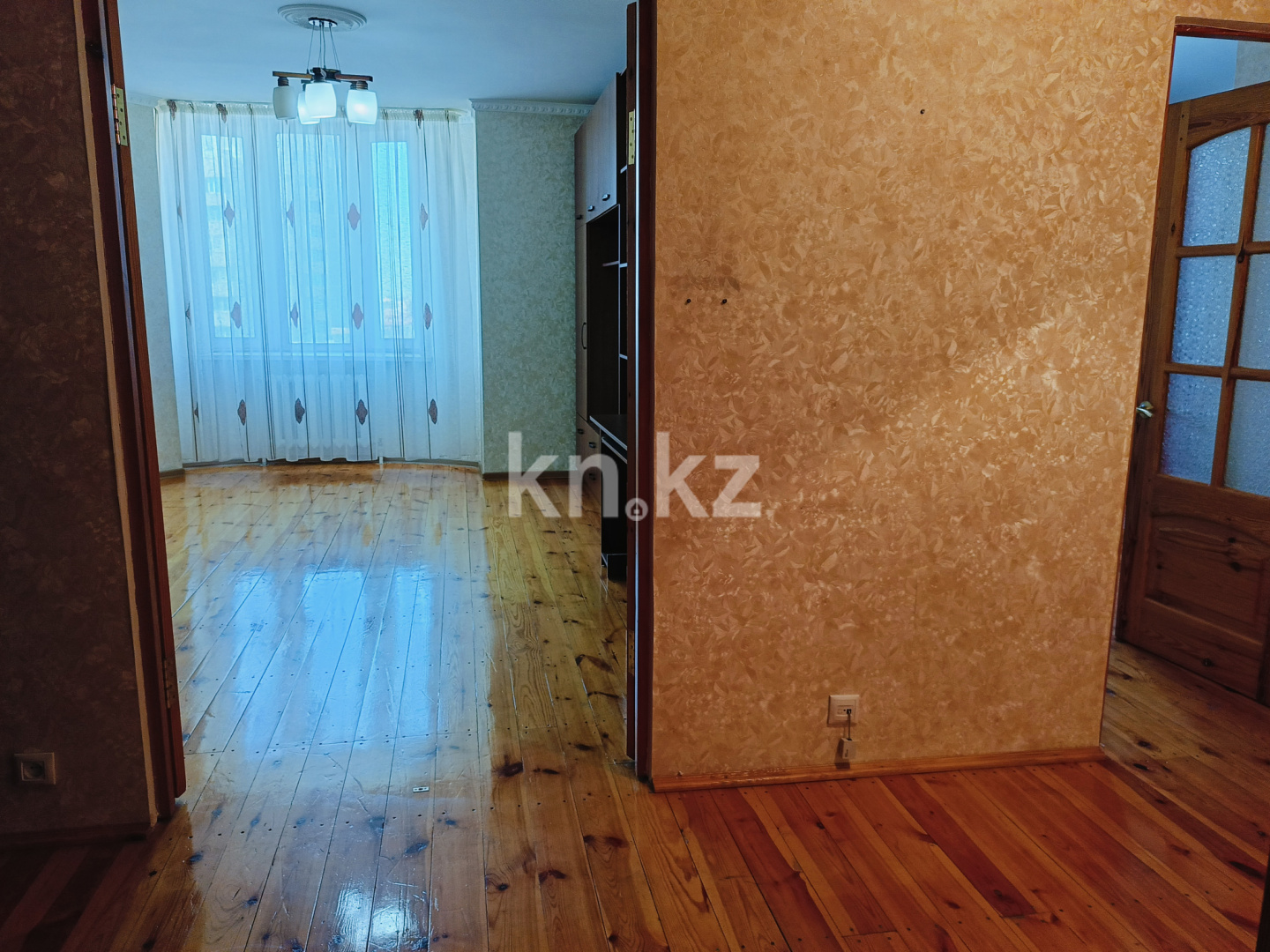 Продажа 1-комнатной квартиры, 50 м², пр. Сарыарка, дом  50 - ул. Маскеу в Астане - фото 3
