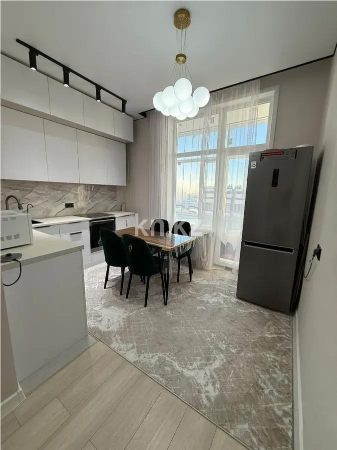 Продажа 3-комнатной квартиры, 97 м², пр. Туран, дом  52/3 в Астане - фото 4