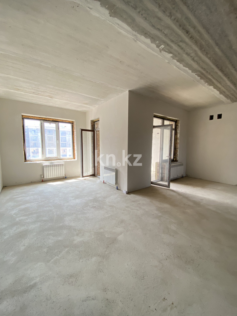 Продажа 5-комнатной квартиры, 147 м², пр. Республики, дом  49/1 в Караганде - фото 15