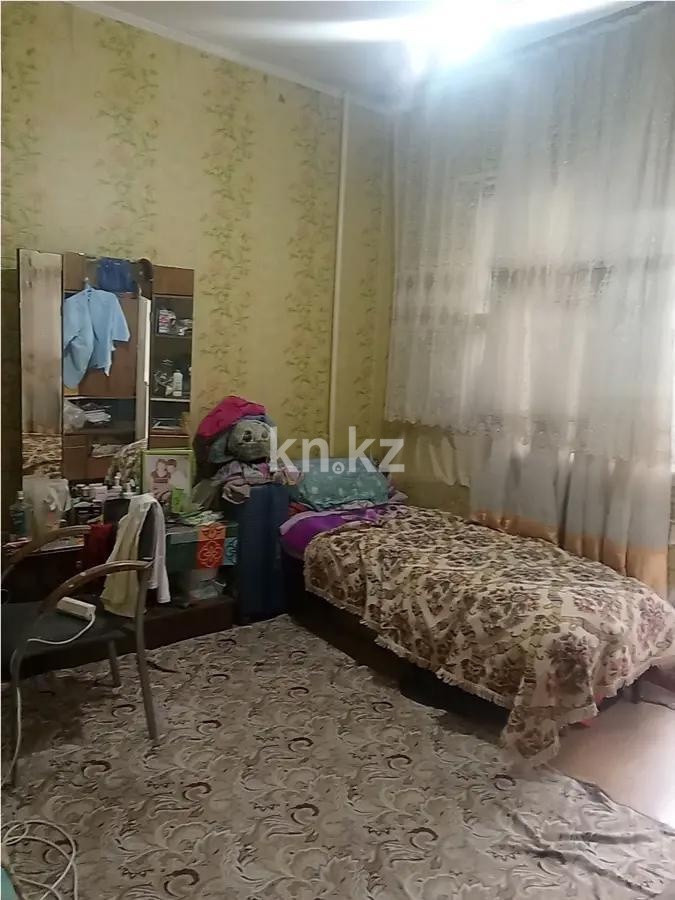Продажа 3-комнатной квартиры, 68 м², мкр-н Аксай-3, дом  25 в Алматы - фото 2
