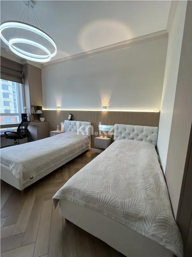 Продажа 4-комнатной квартиры, 142 м² в Астане - фото 3