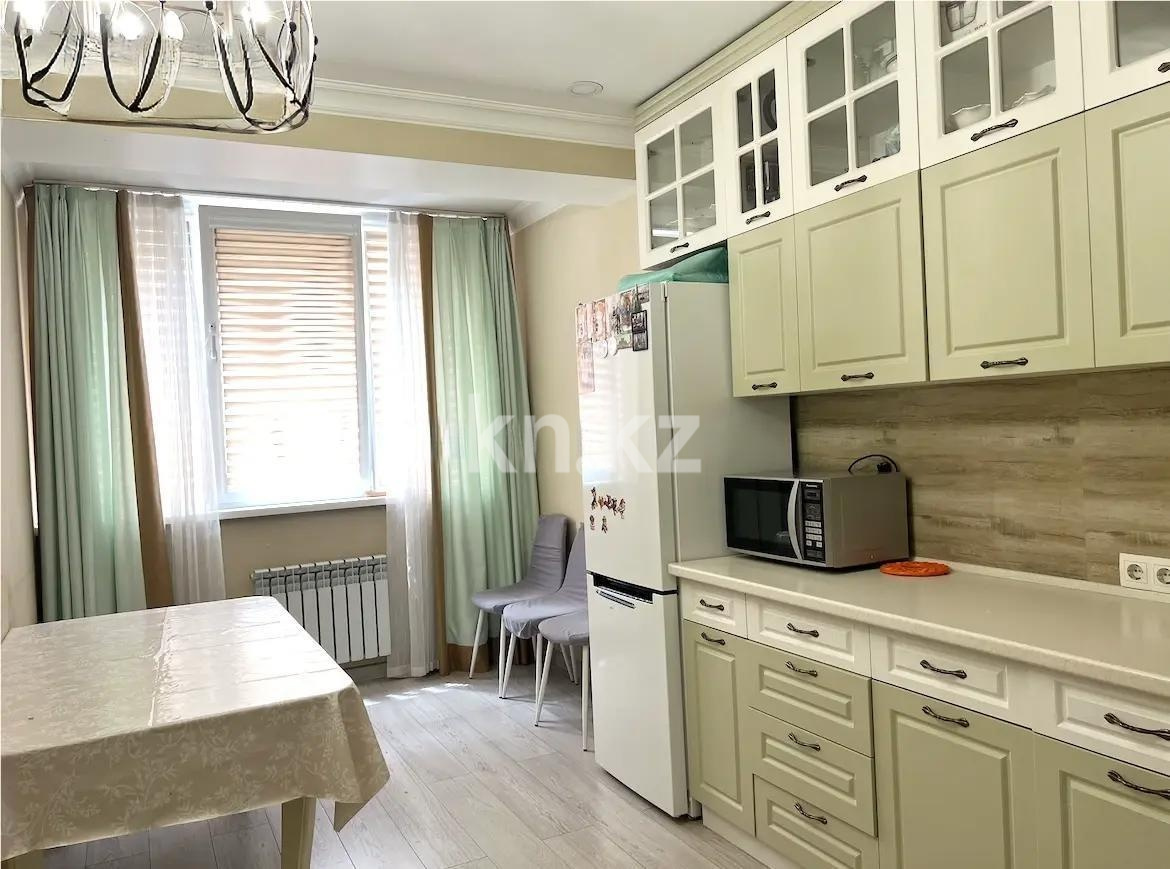 Продажа 2-комнатной квартиры, 77.6 м² в Алматы - фото 3