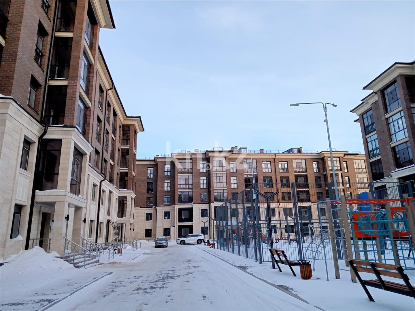 Продажа 3-комнатной квартиры, 112 м² в Караганде