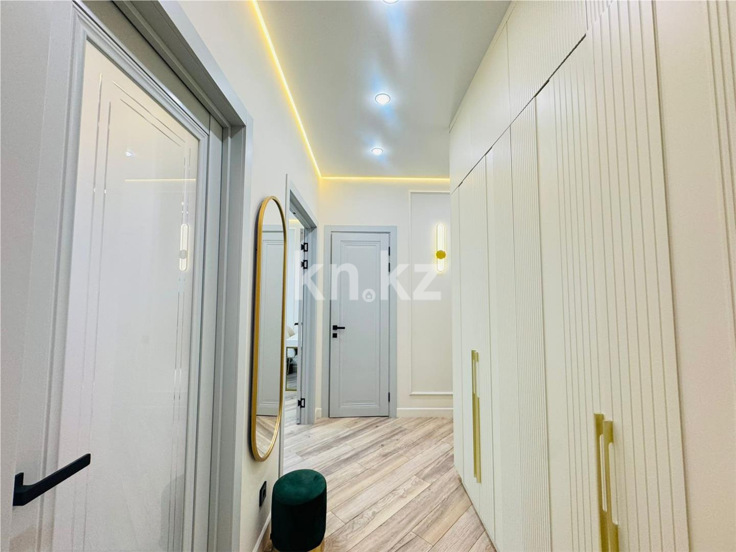 Продажа 2-комнатной квартиры, 64 м², ул. Баглановой в Астане - фото 10