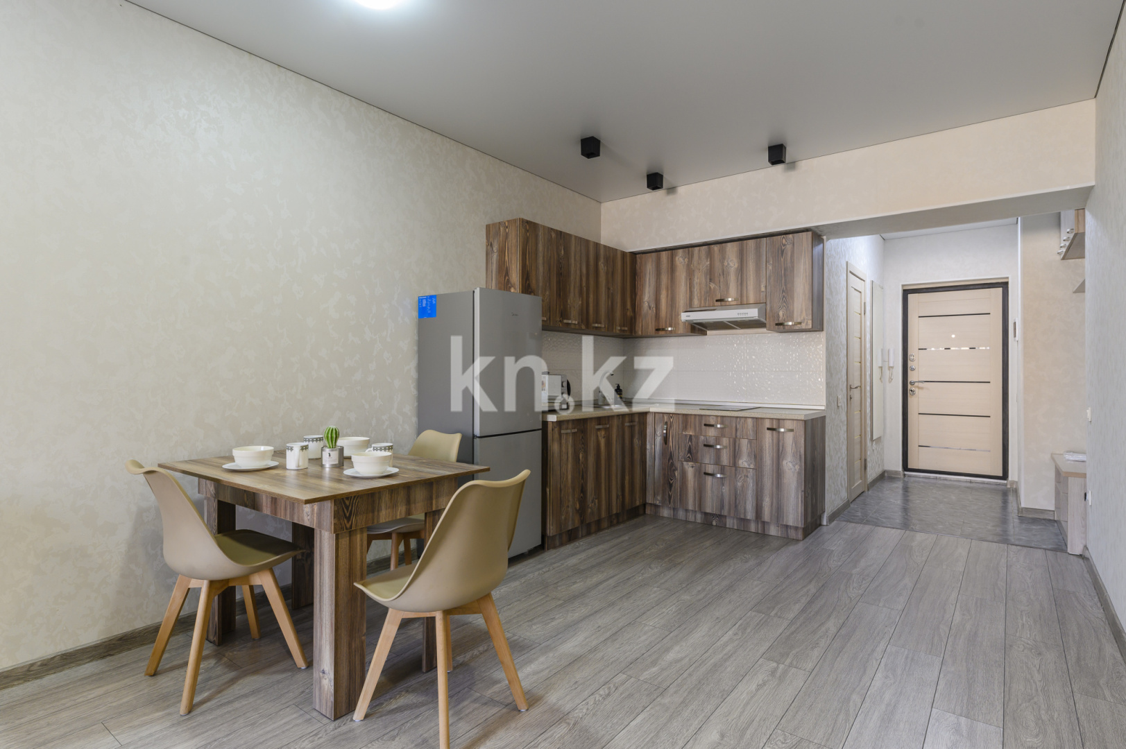 Аренда 1-комнатной квартиры посуточно, 45 м² в Алматы - фото 13