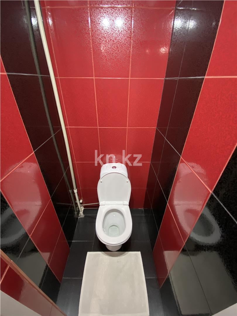 Продажа 5-комнатной квартиры, 129 м², пр. Момышулы в Темиртау - фото 16