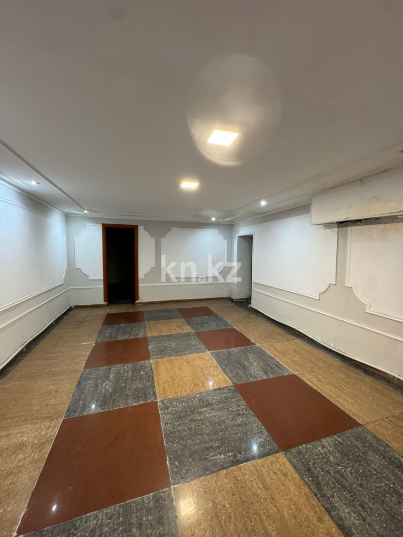 Продажа 4-комнатного дома, 321 м², ул. Кунгей в Караганде - фото 22