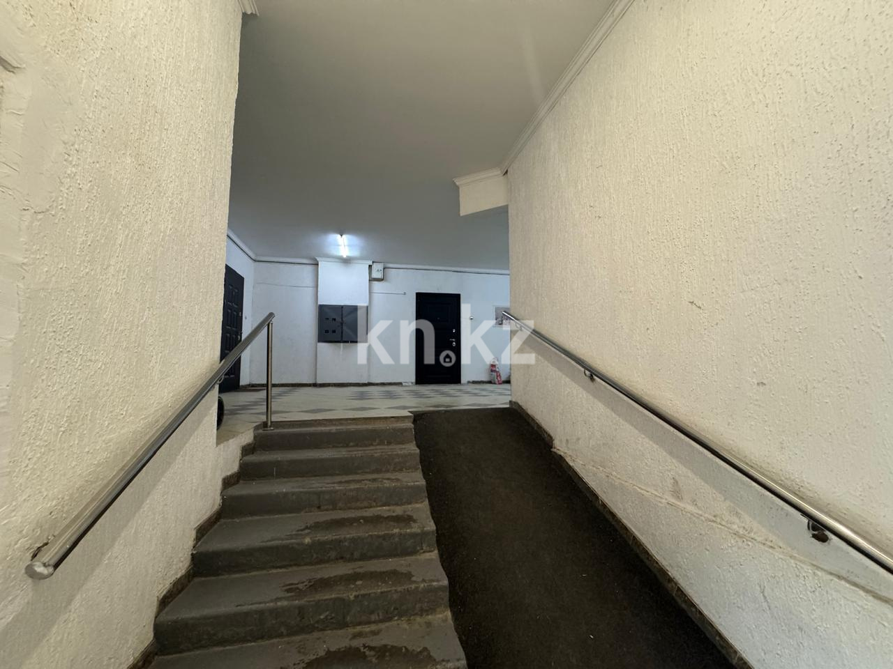 Продажа 4-комнатной квартиры, 97 м², ул. Керей, Жанибек хандар, дом  9 - пр. Кабанбай батыра в Астане - фото 34