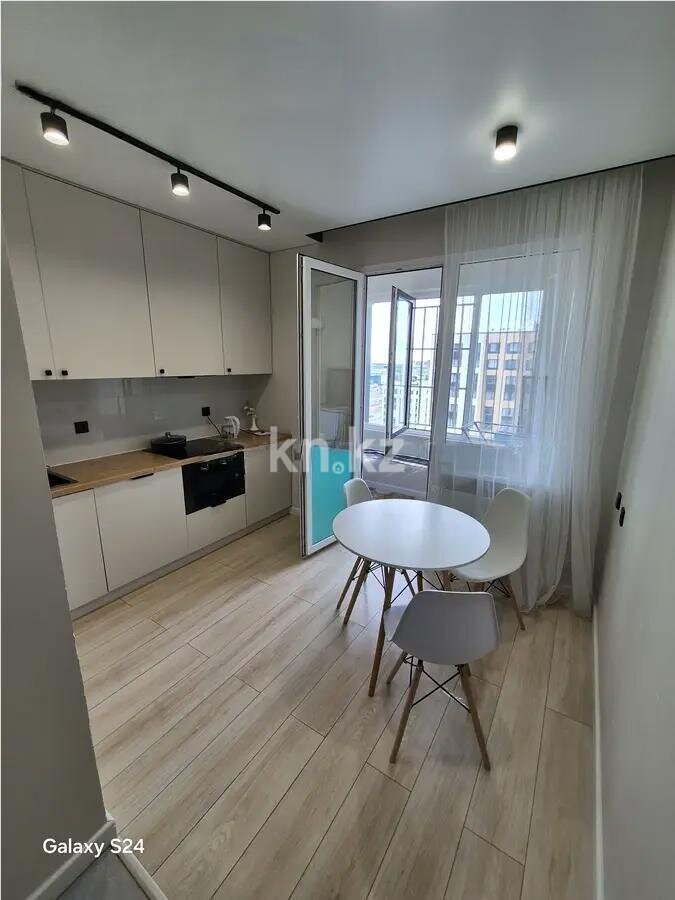 Продажа 1-комнатной квартиры, 35 м² в Астане - фото 2