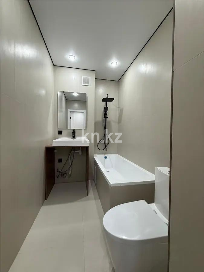 Продажа 2-комнатной квартиры, 40 м², пр. Райымбека, дом  590/16 в Алматы - фото 3