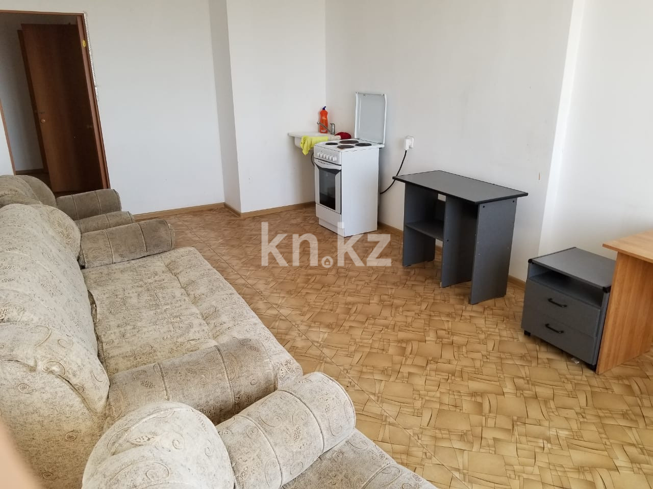 Аренда 2-комнатной квартиры, 85 м², пр. Республики, дом  1/3 в Караганде - фото 2