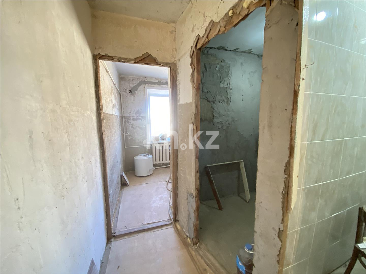 Продажа 3-комнатной квартиры, 51 м², ул. Локомотивная, дом  153 в Караганде - фото 8