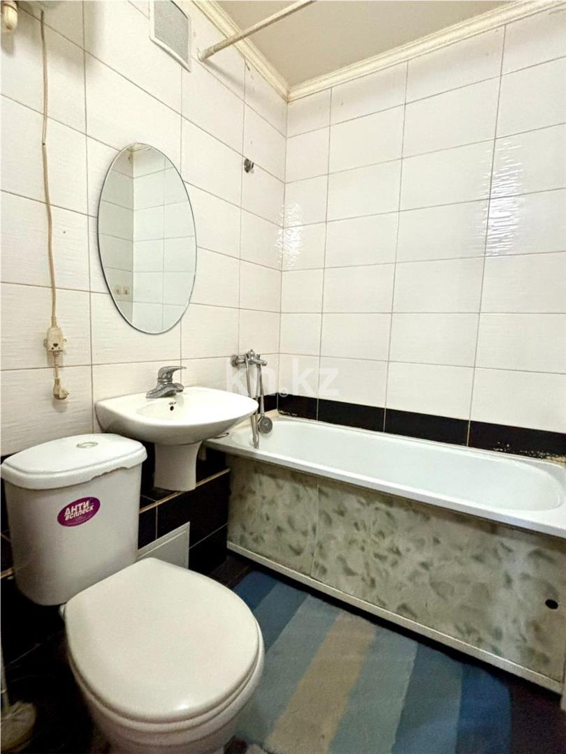 Продажа 1-комнатной квартиры, 31 м², ул. Ермекова, дом  35 в Караганде - фото 6