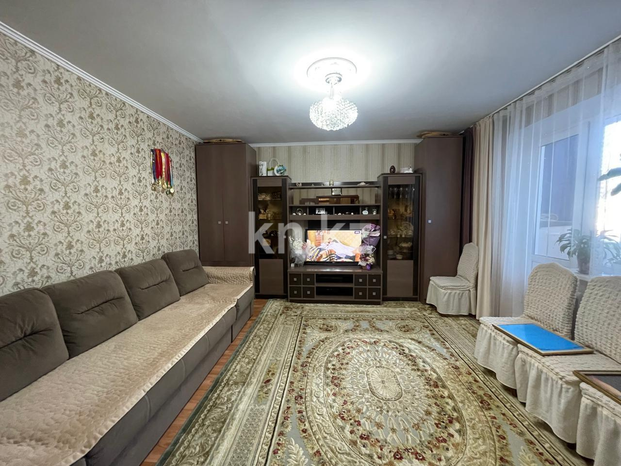 Продажа 3-комнатной квартиры, 70 м² в Караганде