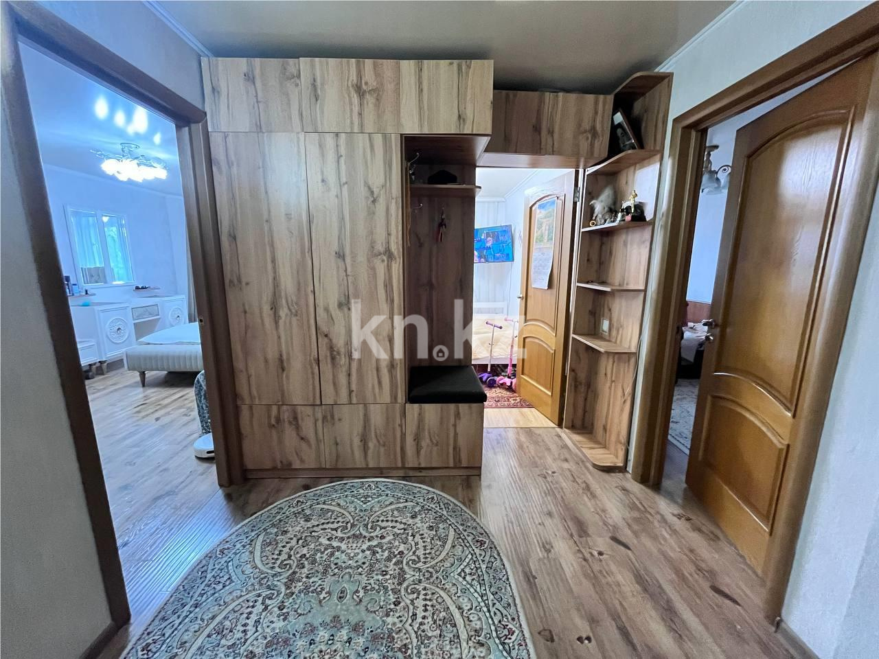 Продажа 4-комнатной квартиры, 76 м², ул. Дюсембекова в Караганде - фото 16