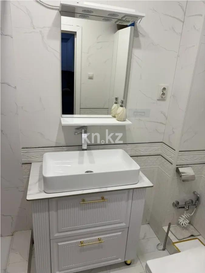 Продажа 2-комнатной квартиры, 52.2 м² в Алматы - фото 4