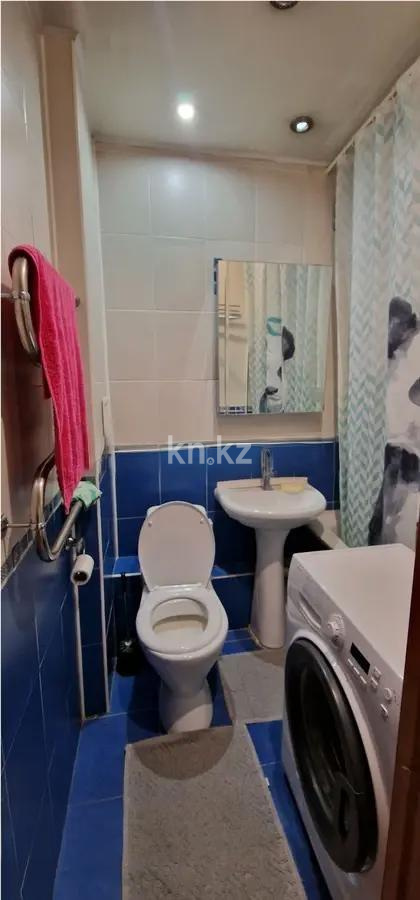 Продажа 3-комнатной квартиры, 60 м², 5 мкр., дом  30 в Алматы - фото 5