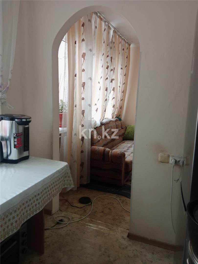 Продажа 4-комнатной квартиры, 76 м², мкр-н 14 в Караганде - фото 6