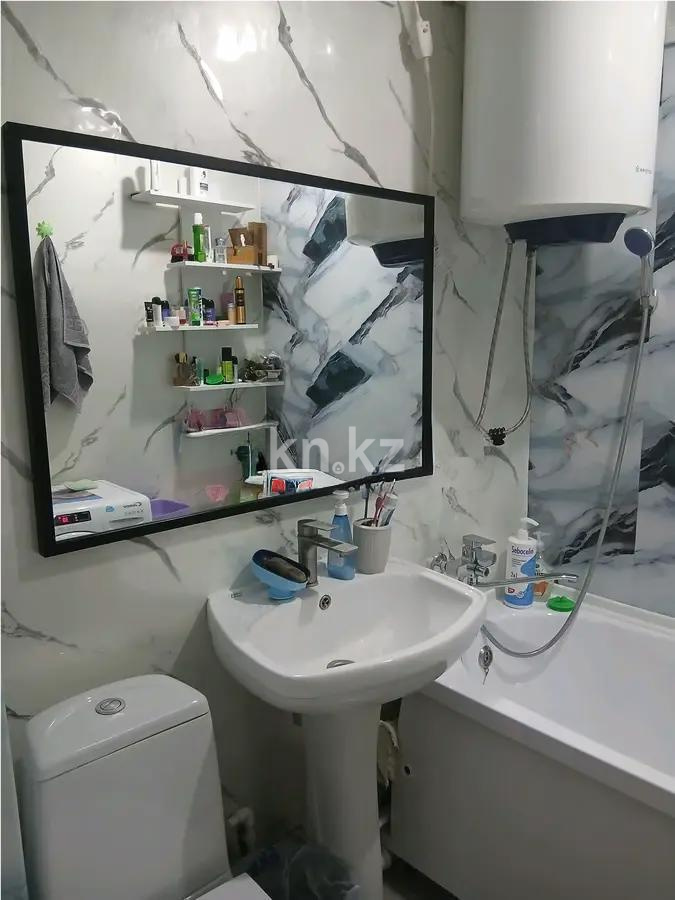 Продажа 2-комнатной квартиры, 44 м², мкр-н 12, дом  40 в Караганде - фото 4