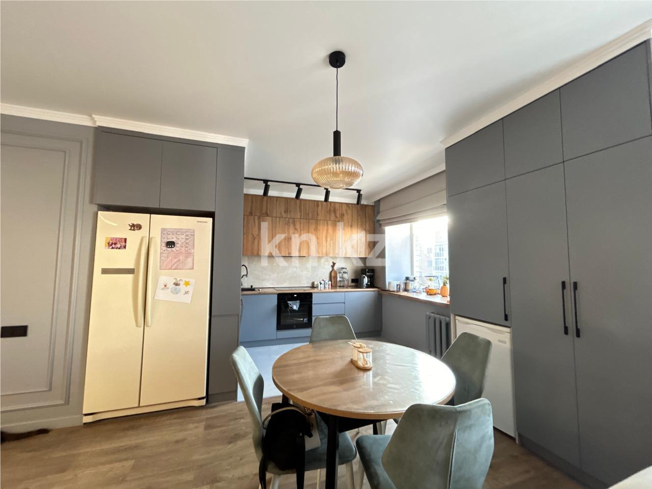 Продажа 4-комнатной квартиры, 105 м², ул. Иманбаевой в Астане - фото 16