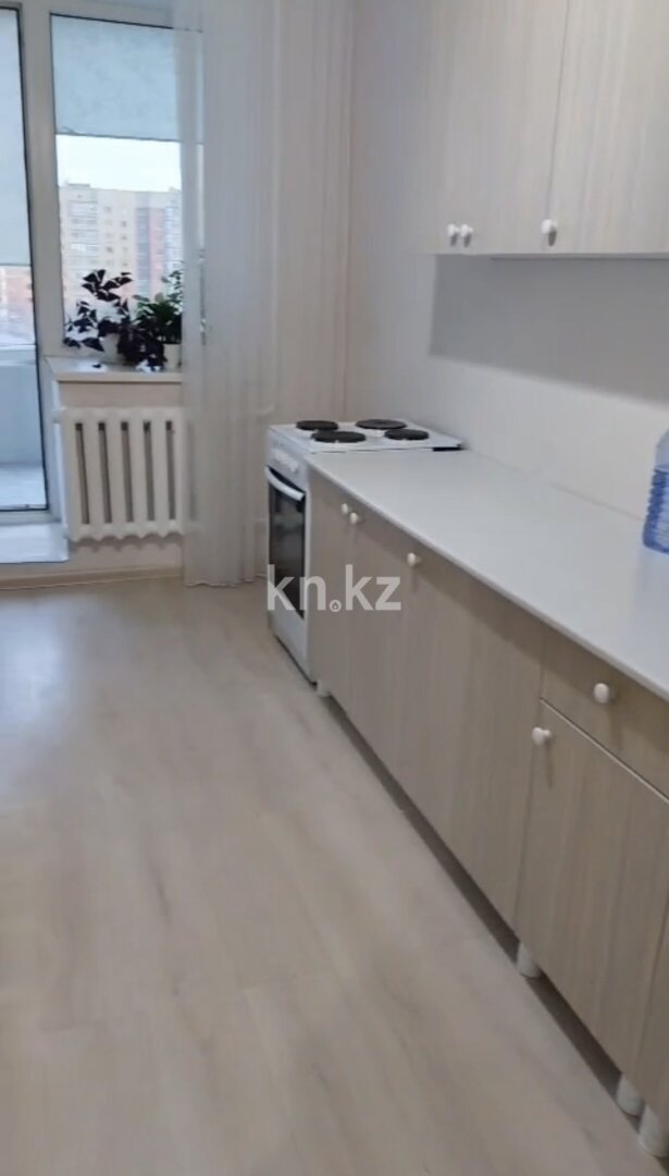 Аренда 1-комнатной квартиры, 30 м² в Астане