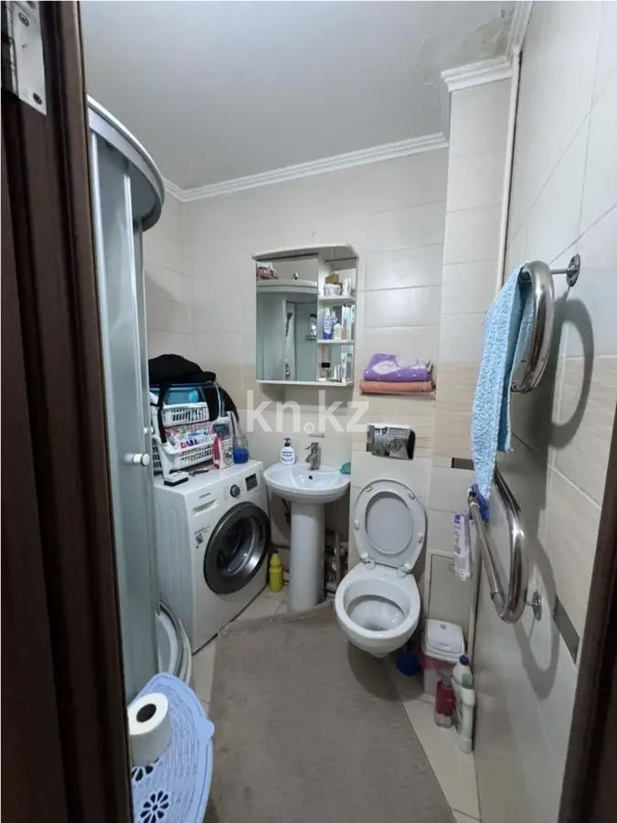 Продажа 2-комнатной квартиры, 48 м², ул. Богенбай батыра, дом  300 в Алматы - фото 4