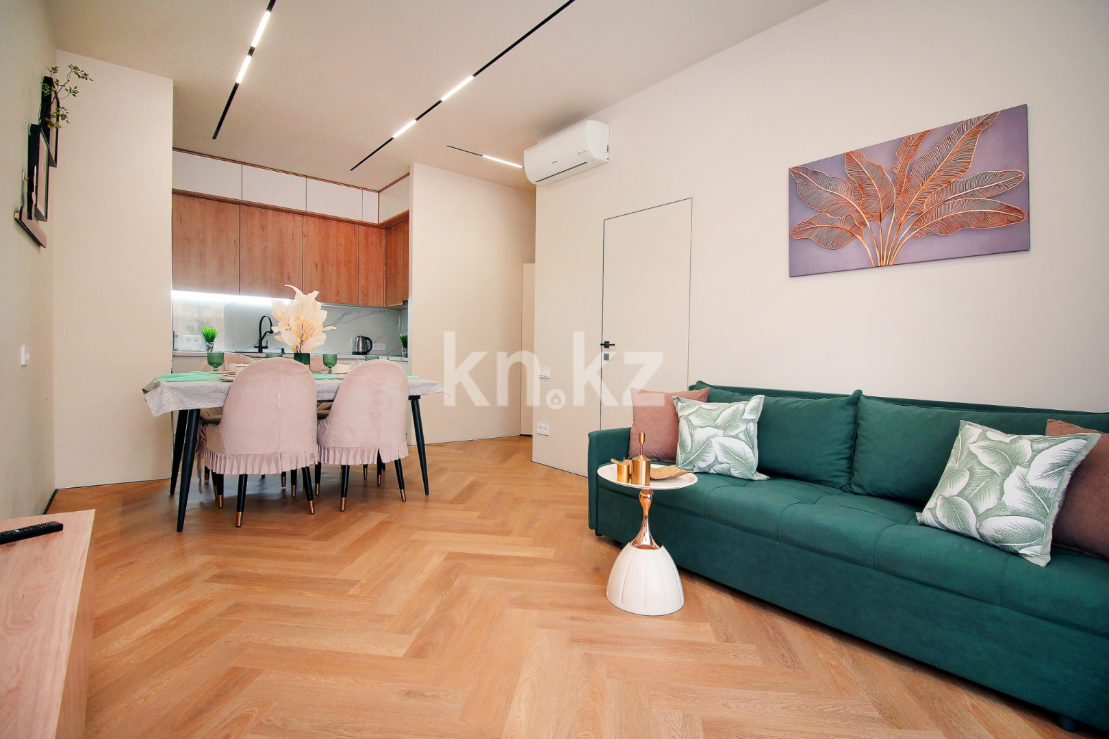 Аренда 3-комнатной квартиры посуточно, 65 м² в Алматы - фото 11