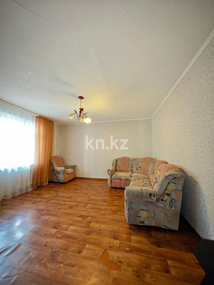 Продажа 2-комнатной квартиры, 50 м², мкр-н Орбита-1, дом  9 в Караганде - фото 2
