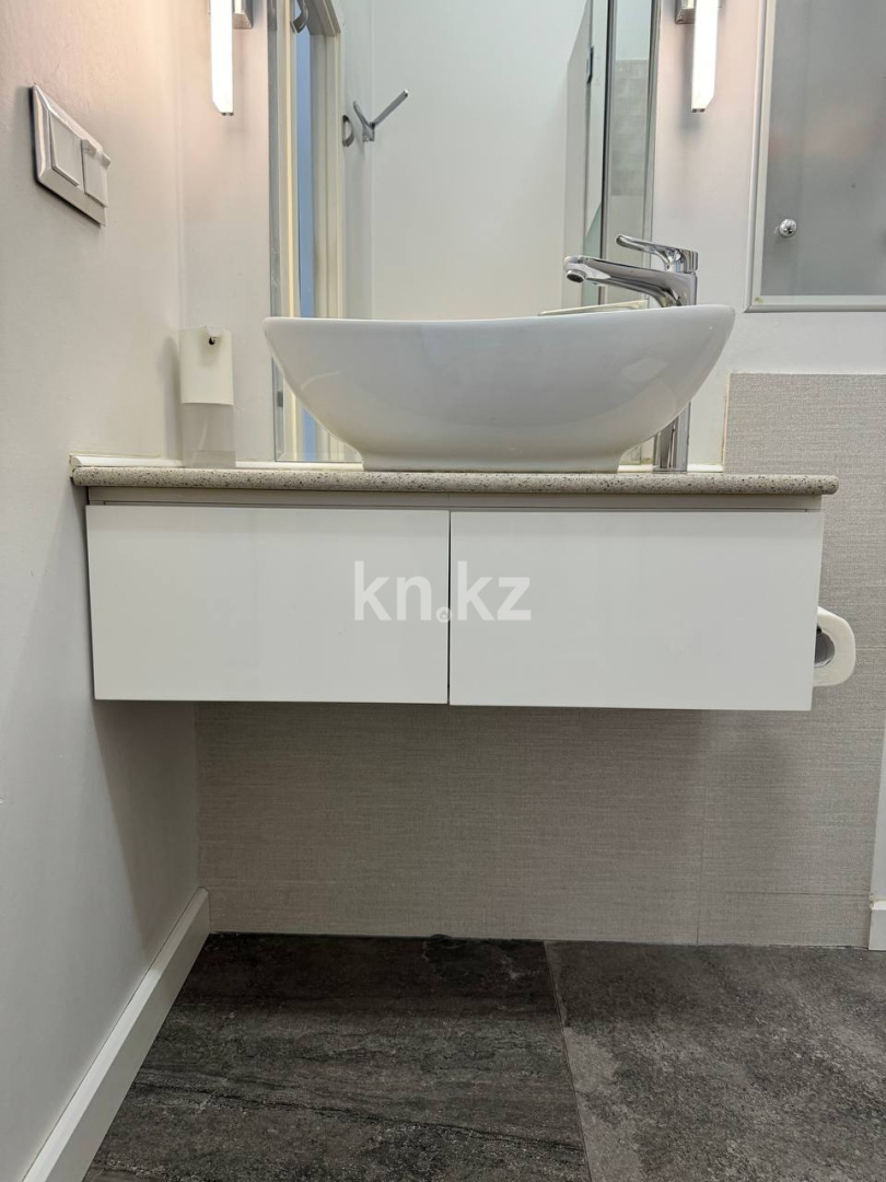 Продажа 1-комнатной квартиры, 40 м² в Алматы - фото 8