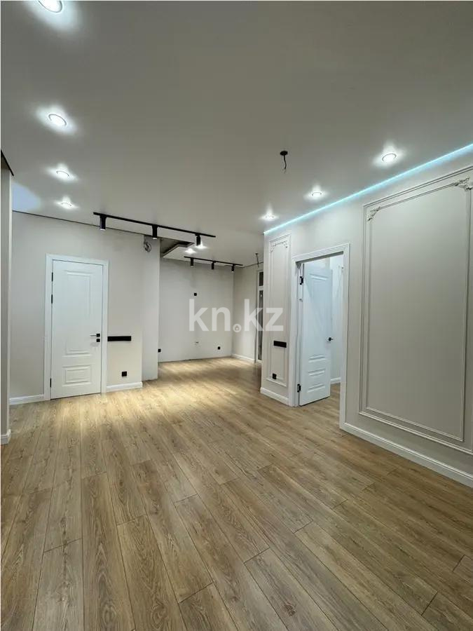 Продажа 2-комнатной квартиры, 46 м², ул. Утеген батыра, дом  11в в Алматы - фото 2